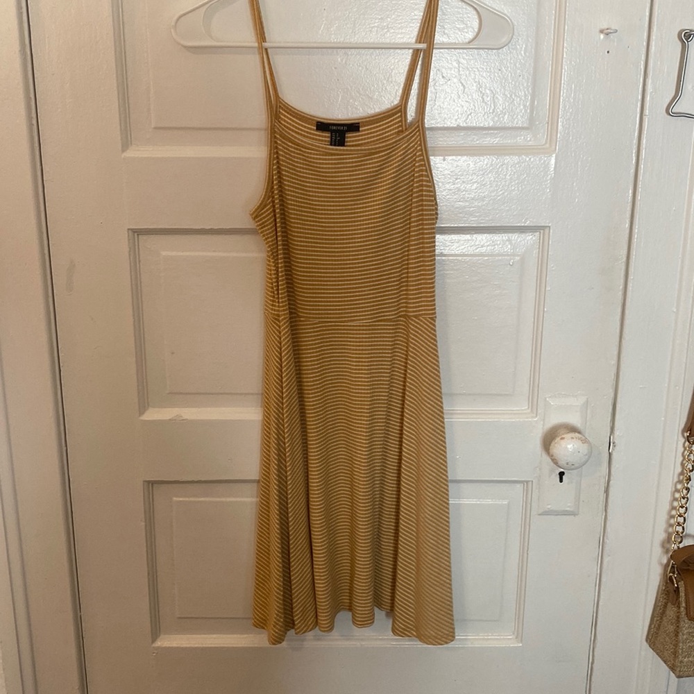 Cute dress from forever21, size S